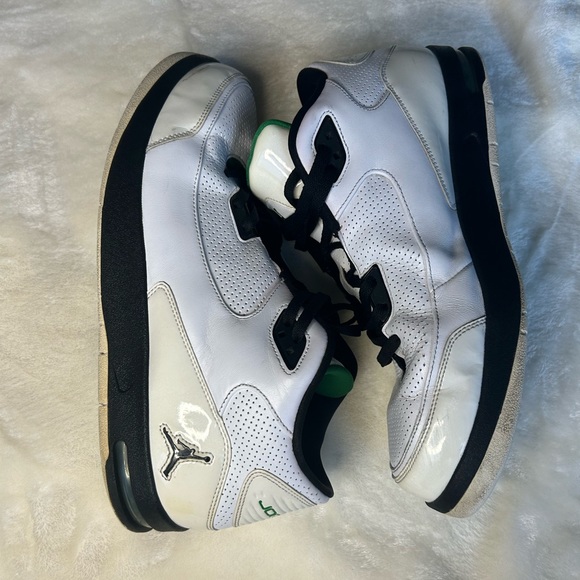 Jordan shoes - Picture 2 of 11